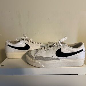 Women’s Nike Blazers Size 10